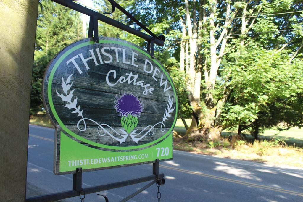 Thistle Dew Cottage Ganges Extérieur photo