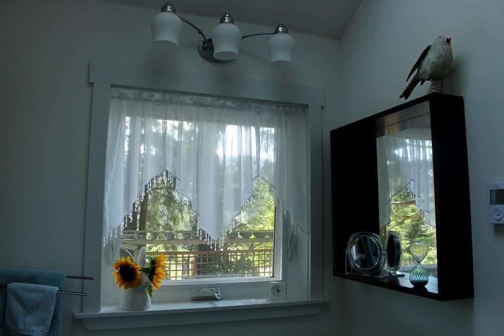Thistle Dew Cottage Ganges Extérieur photo
